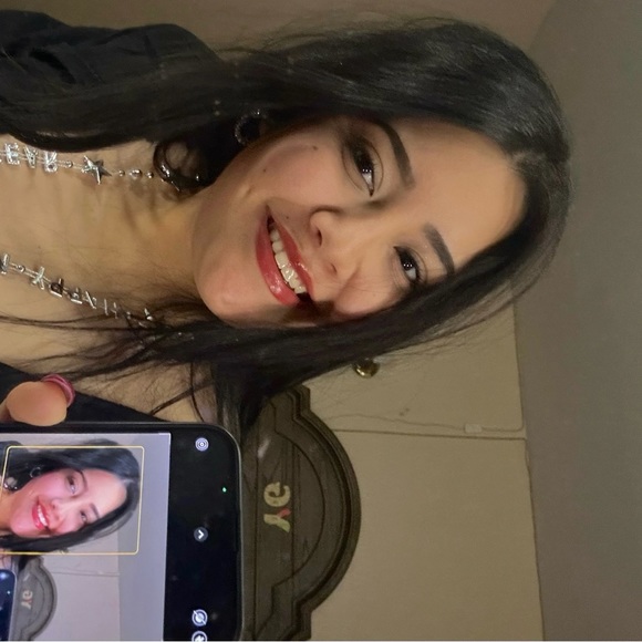 yami_guzman